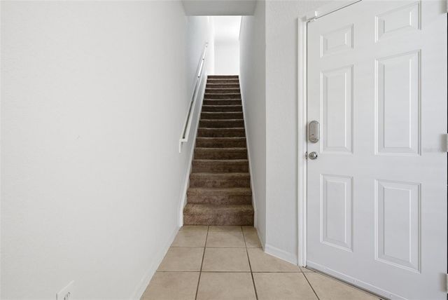 113 GRAND BEACH PLACE, Tampa, FL 33609