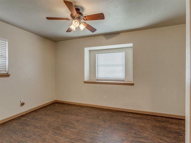 919 SW 3rd Street, Moore, OK 73160