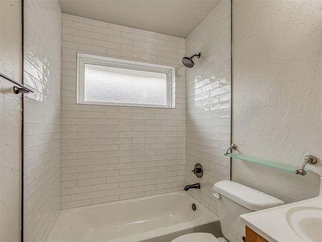 919 SW 3rd Street, Moore, OK 73160