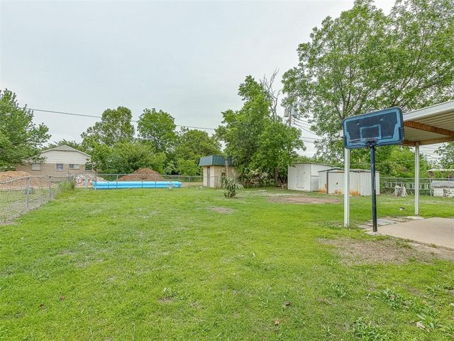 919 SW 3rd Street, Moore, OK 73160