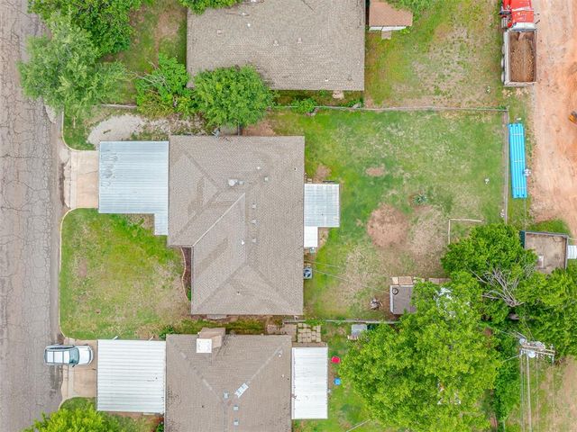 919 SW 3rd Street, Moore, OK 73160