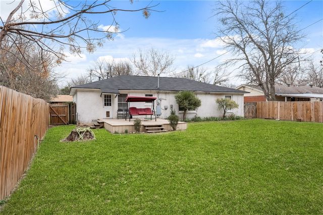 4005 Cobbs Drive, Waco, TX 76708