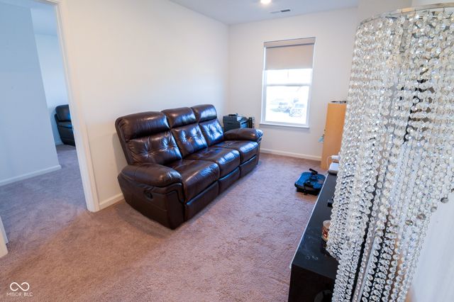 4866 Rosie Boulevard, Mccordsville, IN 46055