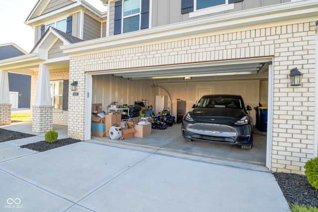 4866 Rosie Boulevard, Mccordsville, IN 46055