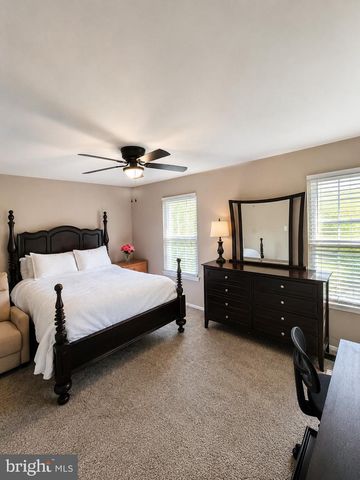 1850 HAWK, Severn, MD 21144
