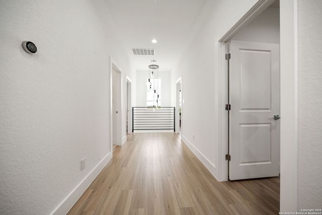 2114 Village, San Antonio, TX 78251