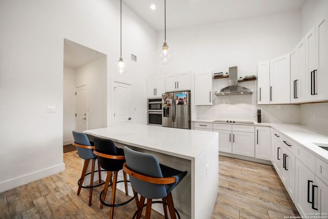 2114 Village, San Antonio, TX 78251