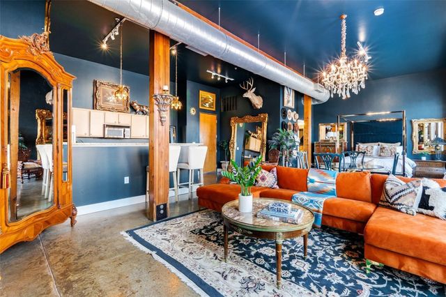 2502 Live Oak Street 116, Dallas, TX 75204