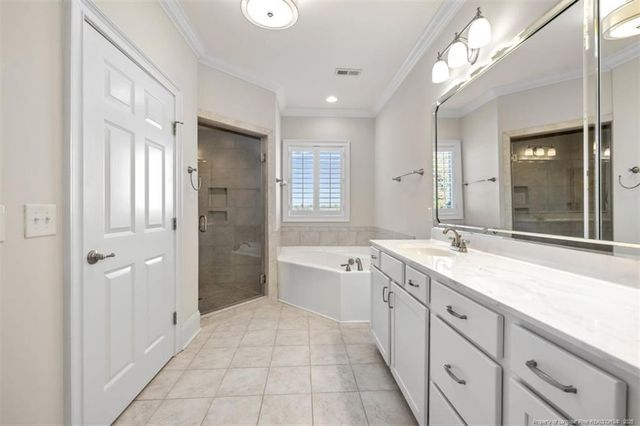 220 Hugh Shelton Loop 401, Fayetteville, NC 28301