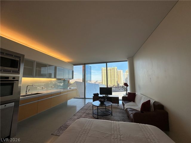 3722 Las Vegas Boulevard 603, Las Vegas, NV 89158