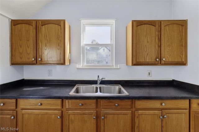 3343 W 84th Street, Cleveland, OH 44102