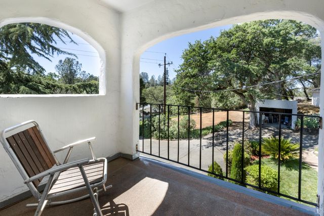 2820 Easy St, Placerville, CA 95667