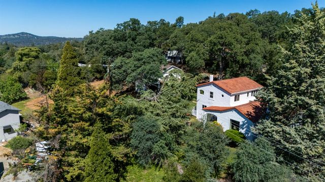 2820 Easy St, Placerville, CA 95667