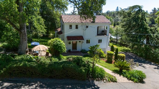 2820 Easy St, Placerville, CA 95667