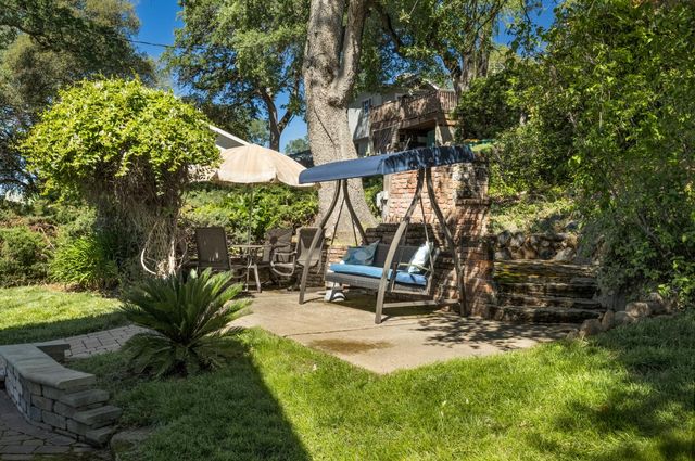 2820 Easy St, Placerville, CA 95667