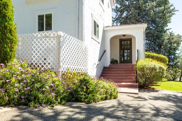 2820 Easy St, Placerville, CA 95667