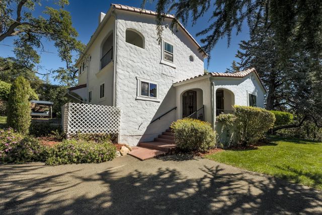 2820 Easy St, Placerville, CA 95667