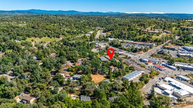 2820 Easy St, Placerville, CA 95667