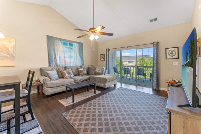 3923 Gladiola Ct Unit 303, Myrtle Beach, SC 29588