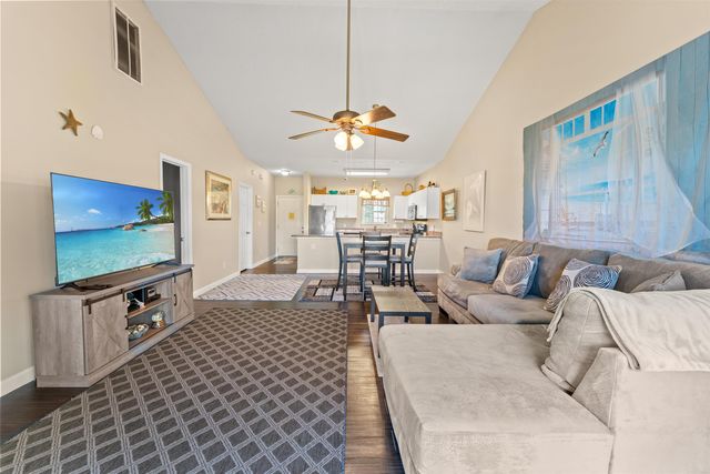 3923 Gladiola Ct Unit 303, Myrtle Beach, SC 29588