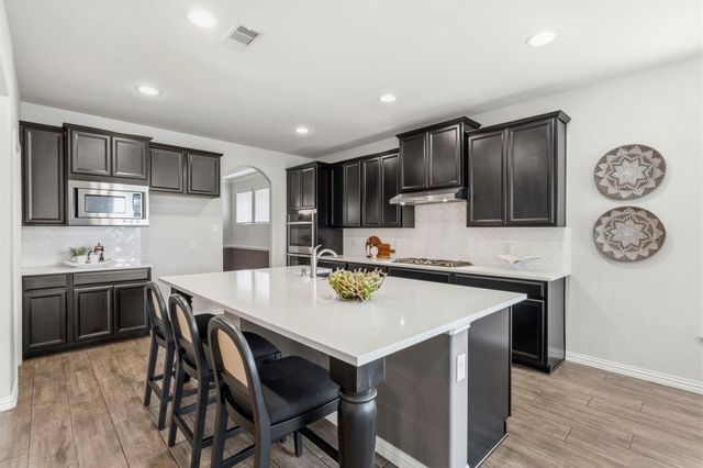 20911 Passelande Drive, Tomball, TX 77375