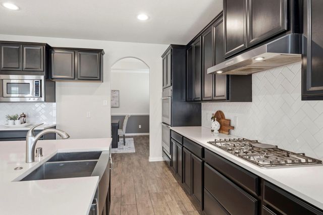 20911 Passelande Drive, Tomball, TX 77375