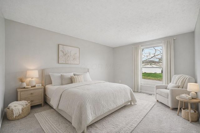 6193 Central Park Drive, Columbus, OH 43231