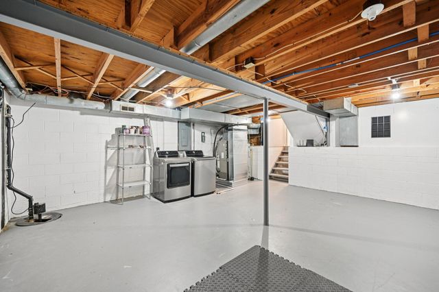 6193 Central Park Drive, Columbus, OH 43231