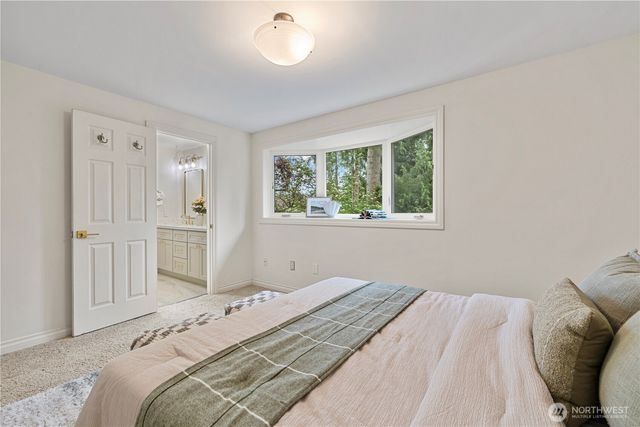 16701 SE 23rd Place, Bellevue, WA 98008