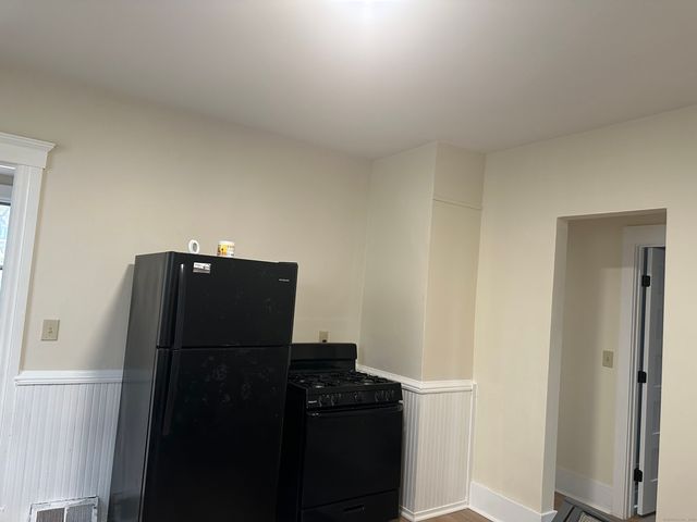 907 Elm Street, New Haven, CT 06511