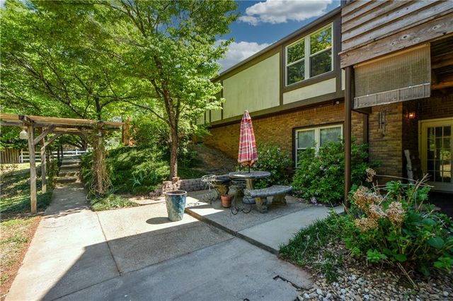 130 Hawn Road, Fayetteville, GA 30215