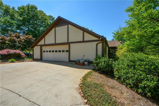 130 Hawn Road, Fayetteville, GA 30215