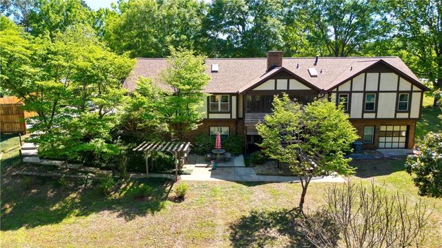 130 Hawn Road, Fayetteville, GA 30215