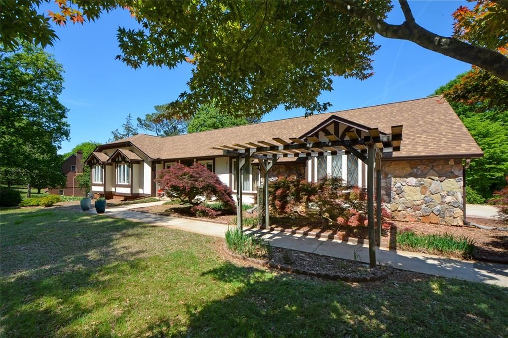 130 Hawn Road, Fayetteville, GA 30215