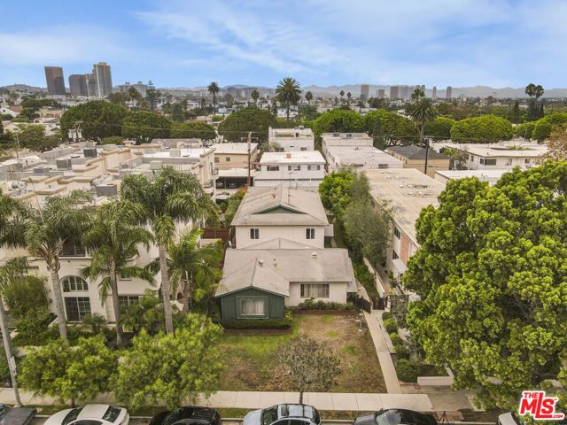 1523 Berkeley Street, Santa Monica, CA 90404