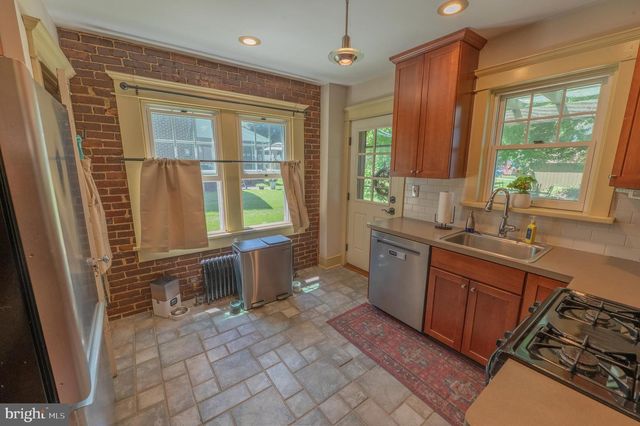 169 ELM ST, Emmaus, PA 18049