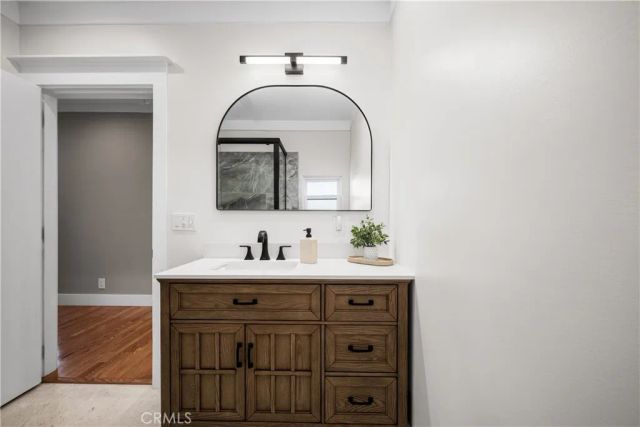 4582 Howard Avenue, Los Alamitos, CA 90720