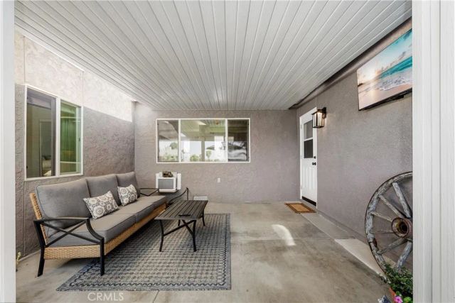 4582 Howard Avenue, Los Alamitos, CA 90720