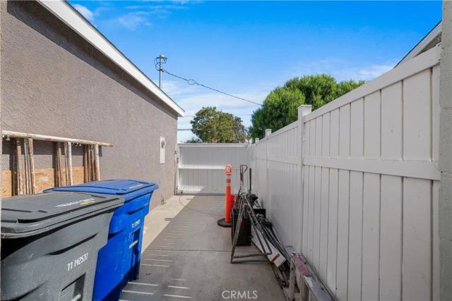 4582 Howard Avenue, Los Alamitos, CA 90720