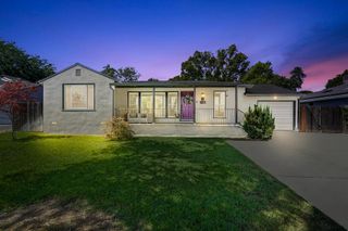 2651 Maryal Dr, Sacramento, CA 95821