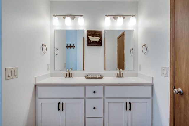 10235 Meandering Way, Verona, WI 53593