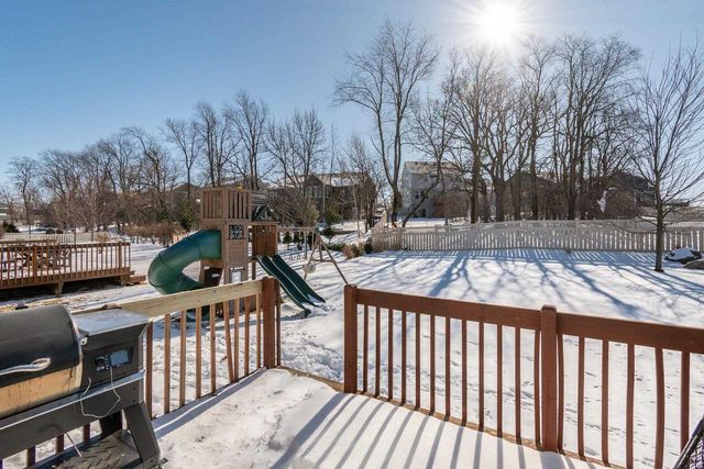 10235 Meandering Way, Verona, WI 53593