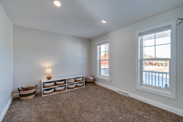 10235 Meandering Way, Verona, WI 53593