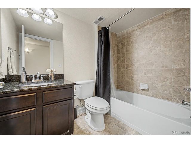 2720 Bridle Dr, Mead, CO 80542