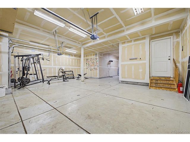 2720 Bridle Dr, Mead, CO 80542