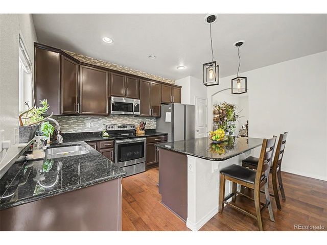 2720 Bridle Dr, Mead, CO 80542