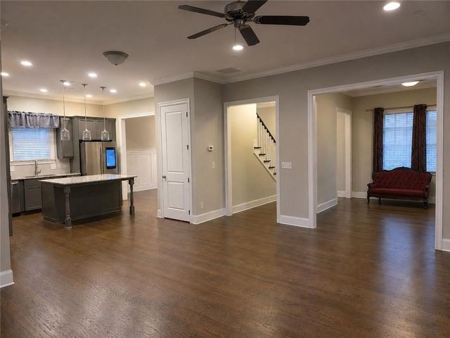 202 Golden Banner Avenue, Marietta, GA 30060