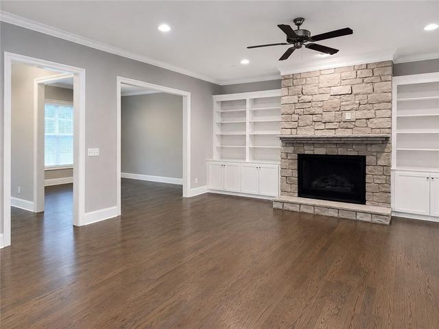 202 Golden Banner Avenue, Marietta, GA 30060