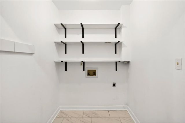 140 Derby Forest Court, Roswell, GA 30076