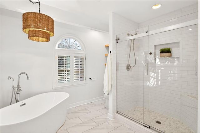 140 Derby Forest Court, Roswell, GA 30076